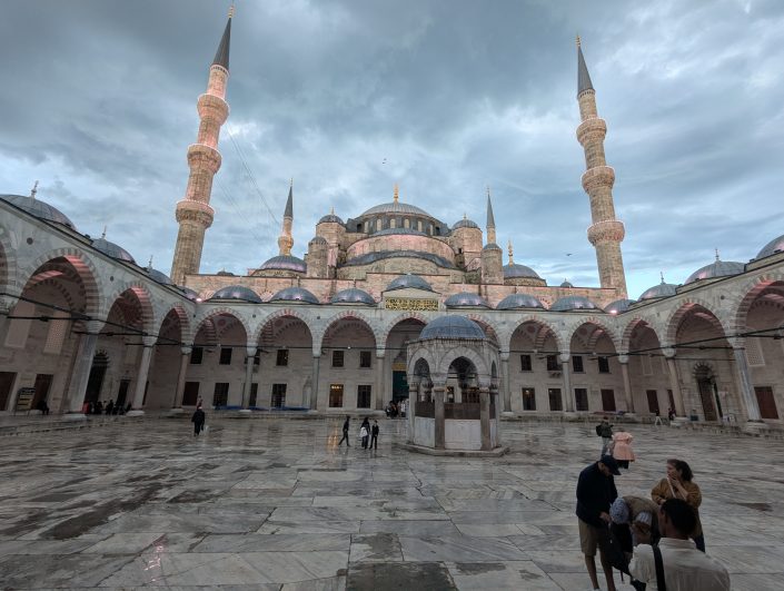 Madina Talu – Usbekistani matkapäevik 2026