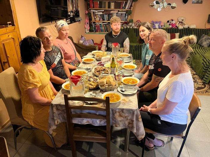 Matkapäevad Svaneetias: lilleaasad, külmad jõed ja Ušguli tornid