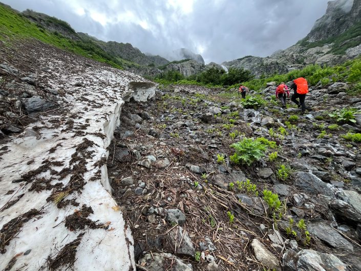 Matkapäevad Svaneetias: lilleaasad, külmad jõed ja Ušguli tornid